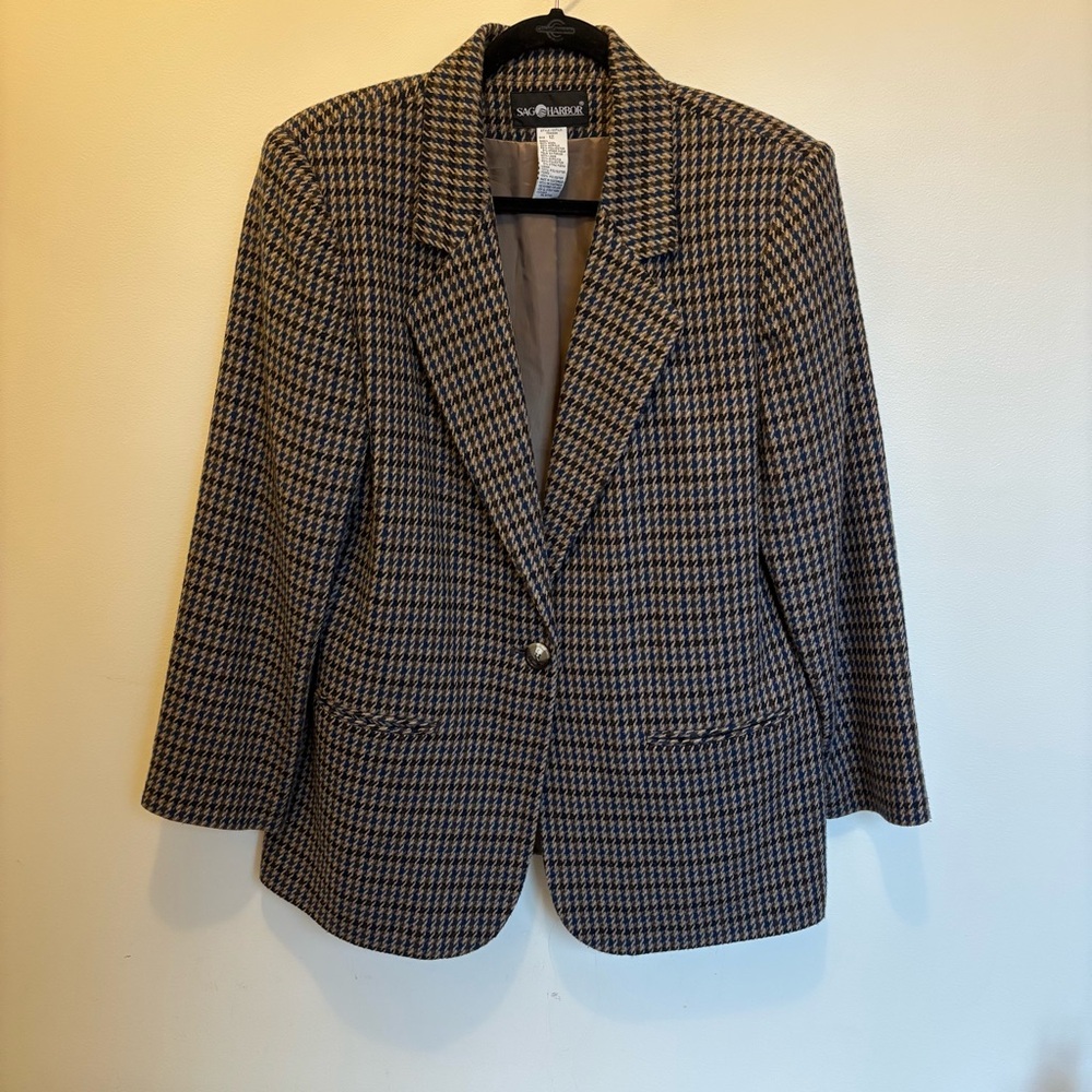 Vintage Sag Harbor Blue and Tan Houndstooth Blazer
